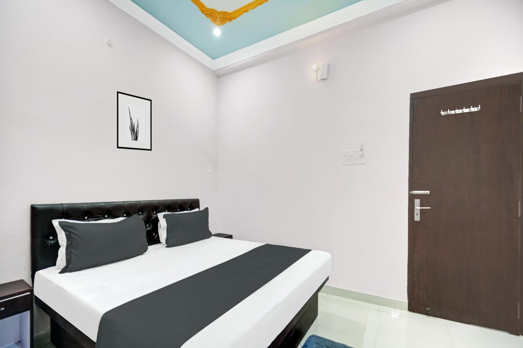 Super Oyo Hotel O Shahi Mahal Patna  Kültér fotó
