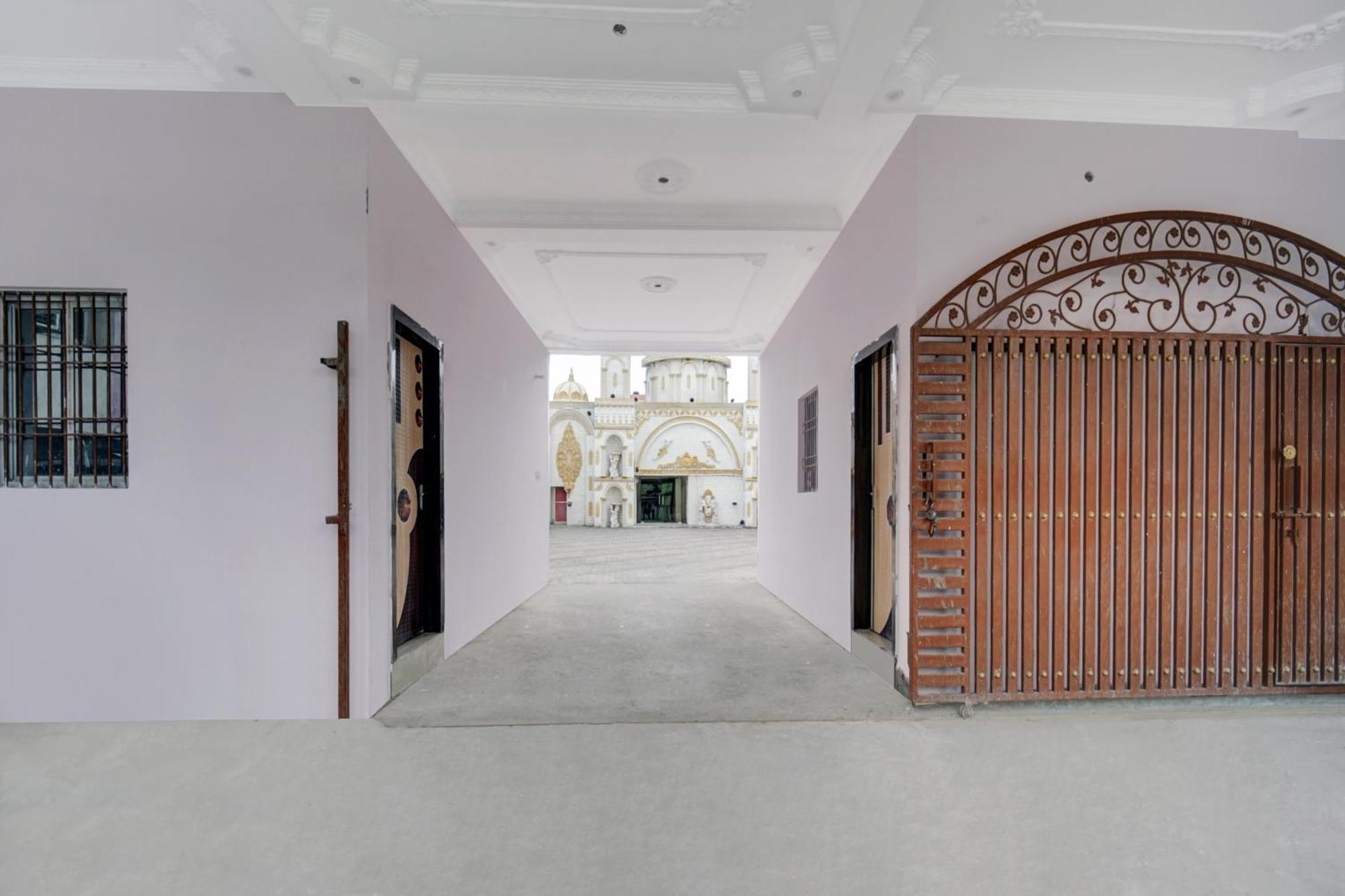 Super Oyo Hotel O Shahi Mahal Patna  Kültér fotó